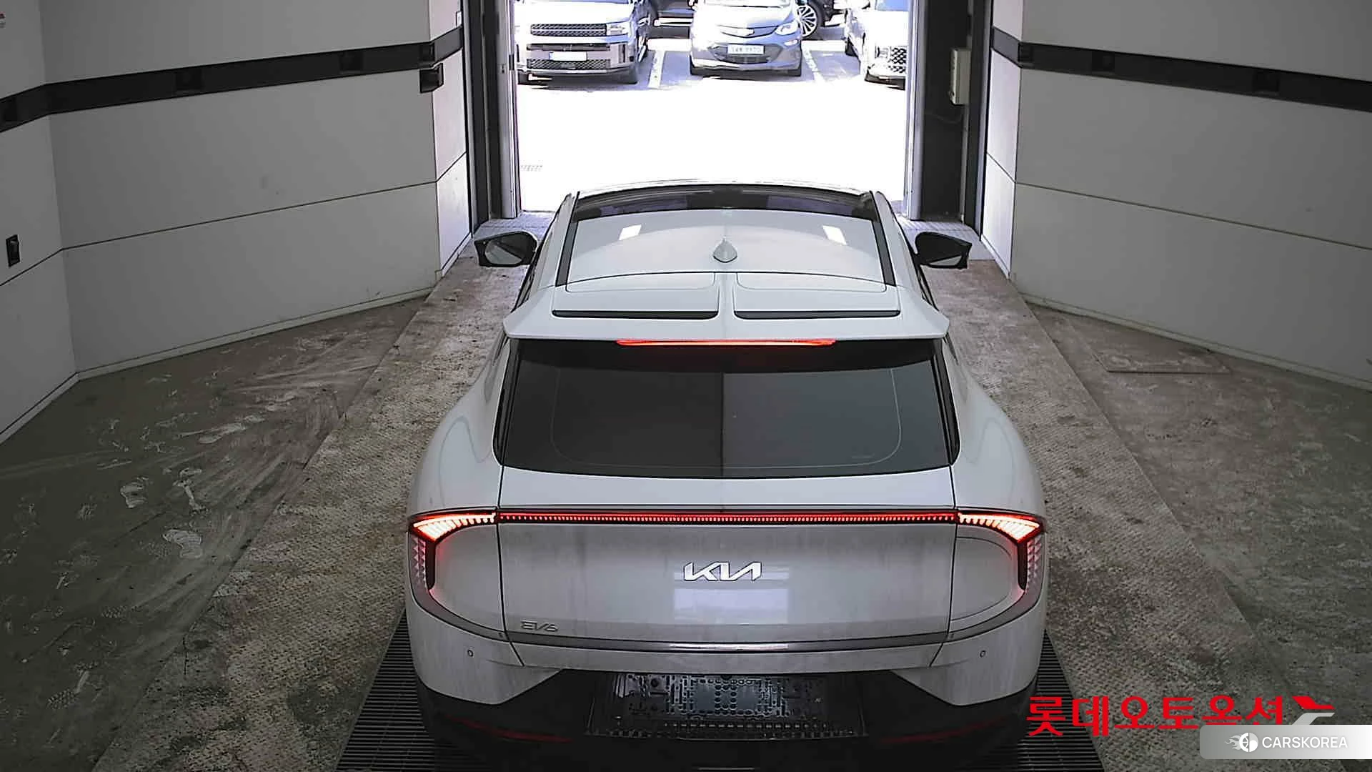 Kia EV6 id 3882087 из Кореи 32