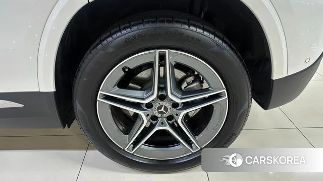 Mercedes-Benz GLA - Class H247 id 3831568 из Кореи 14