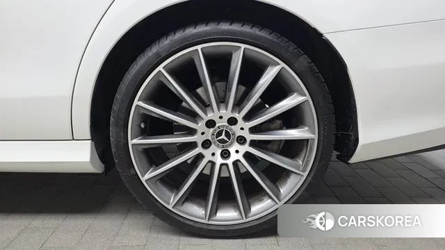 Mercedes-Benz E-Class W213 id 3788617 из Кореи 15