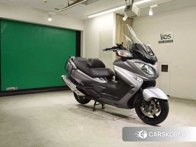 Suzuki SKYWAVE 650LX 2017 из Японии, фото 2