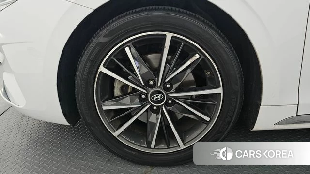 Hyundai The New Grandeur IG id 4390010 из Кореи 27