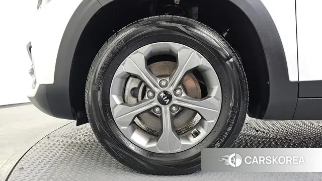 Kia Seltos id 3524525 из Кореи 15