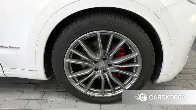 Maserati Levante id 3254035 из Кореи 15