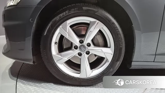 Audi A6 (C8) id 3336088 из Кореи 15