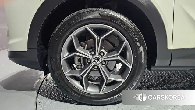 Ssangyong Beautiful Korando id 4609916 из Кореи 15
