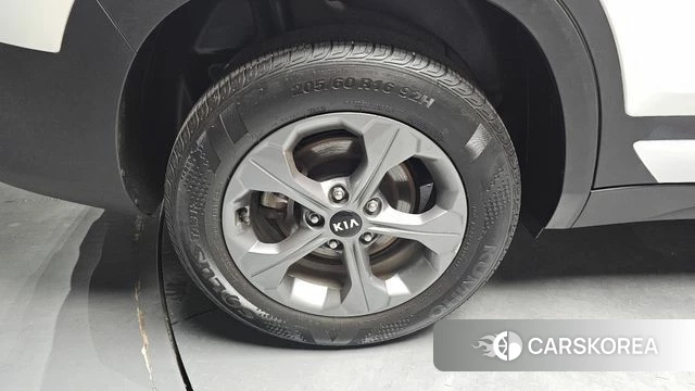 Kia Seltos id 4625389 из Кореи 25