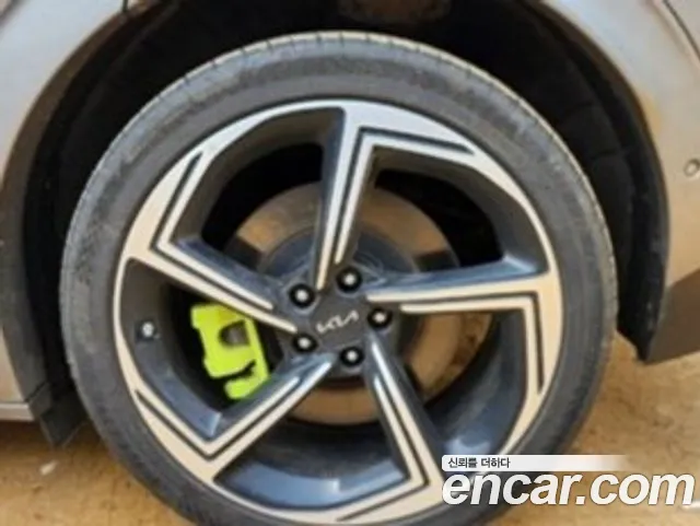 Kia EV6 id 2644355 из Кореи 9