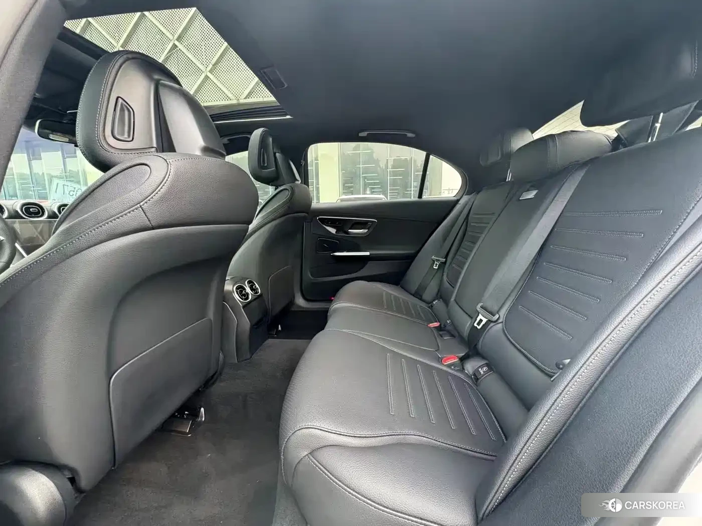 Mercedes-Benz C-class 2024 Белый из Китая, фото 6