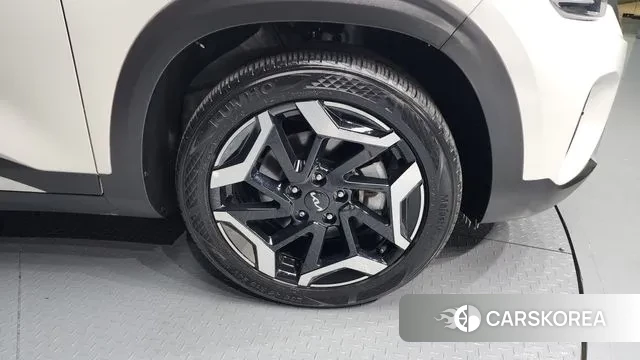 Kia The New Seltos id 3670192 из Кореи 15