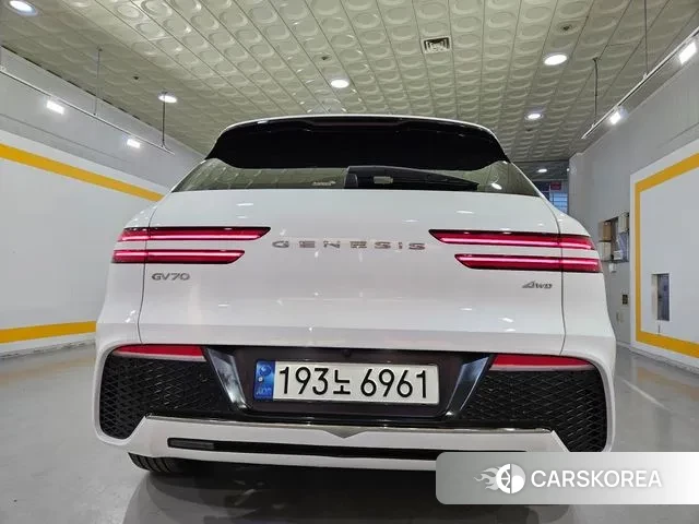 Genesis GV70 id 3534200 из Кореи 15