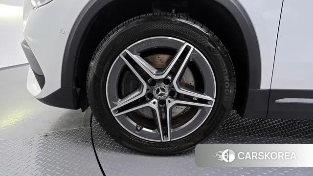 Mercedes-Benz GLA - Class H247 id 2976174 из Кореи 15