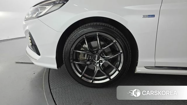 Hyundai Sonata New Rise Hybrid id 4246019 из Кореи 15
