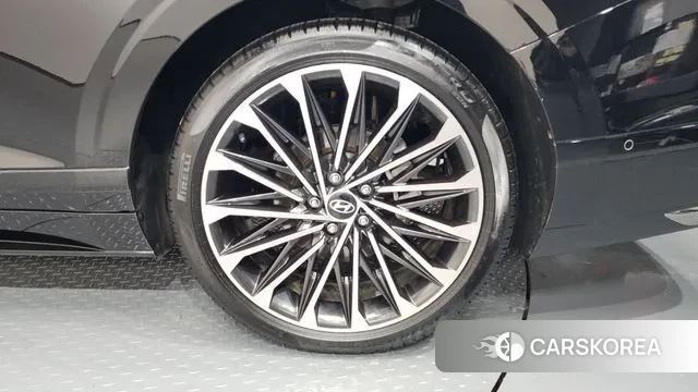 Hyundai Grandeur Hybrid (GN7) id 3405091 из Кореи 15