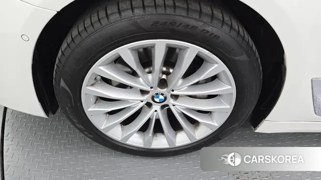 BMW 5 Series (G30) id 3438718 из Кореи 15