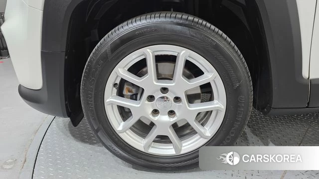 Jeep Renegade id 4593289 из Кореи 15