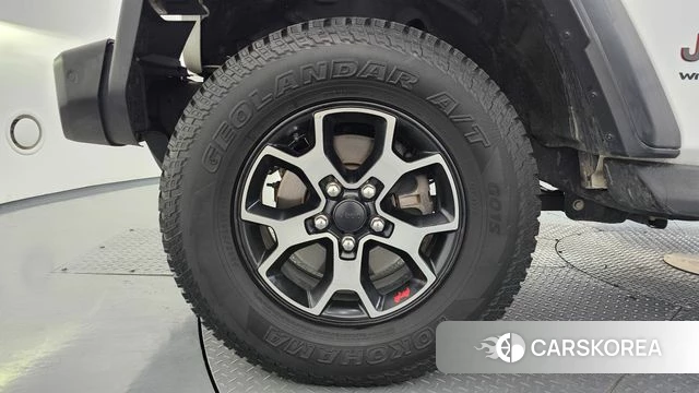 Jeep Wrangler (JL) id 4317001 из Кореи 30