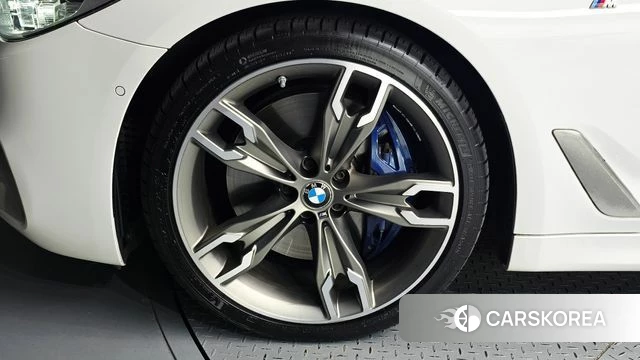 BMW 5 Series (G30) id 4849612 из Кореи 32