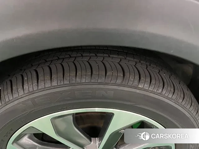 Kia Stonic 2018 Белый из Кореи, фото 6