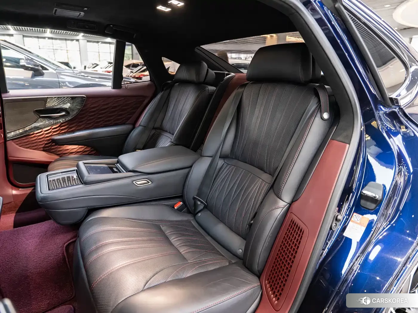 Lexus LS id 4565275 из Китая 19