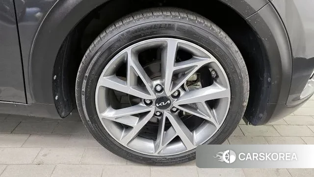 Kia The New Niro id 3545737 из Кореи 15