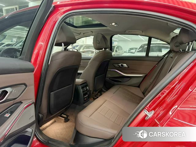 BMW 3 series 2021 Красный из Китая, фото 5