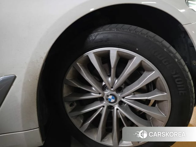 BMW 5 Series (G30) id 4774796 из Кореи 11
