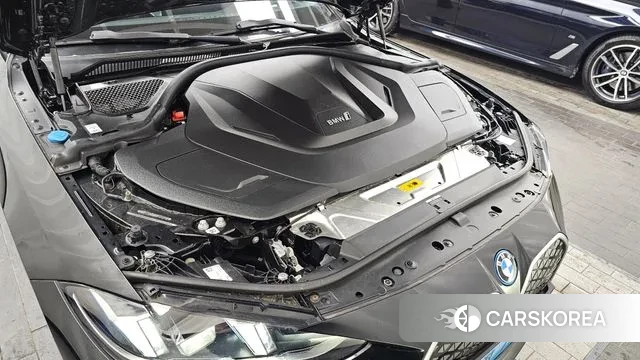 BMW i4 id 3644381 из Кореи 15