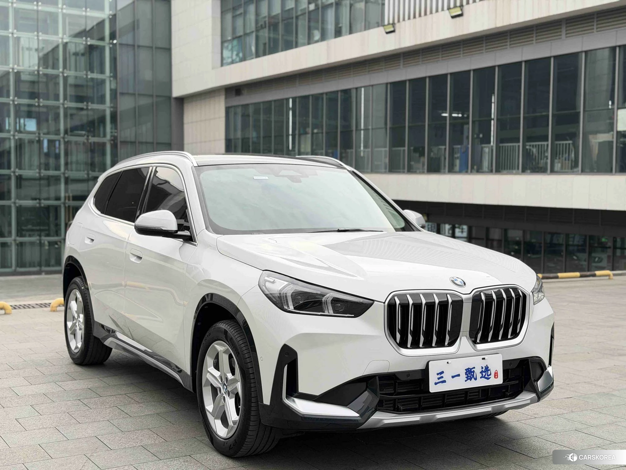 BMW X1 id 4467835 из Китая 17