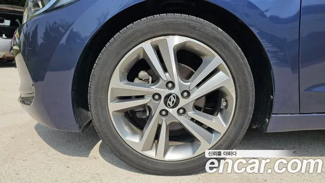 Hyundai Avante AD id 2840287 из Кореи 15