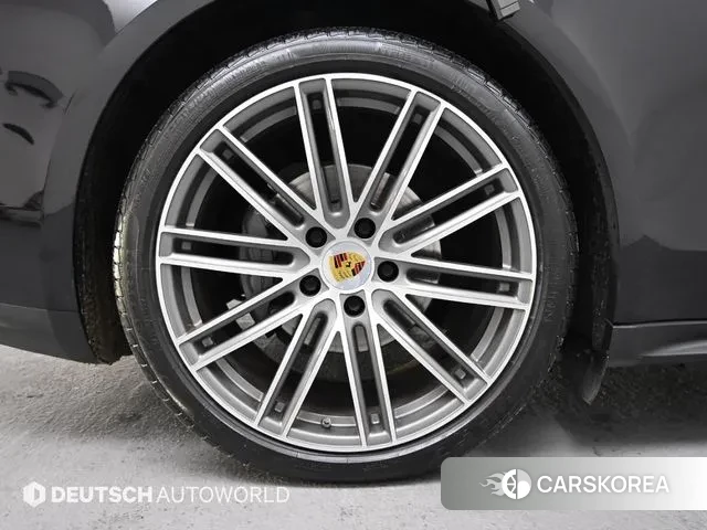Porsche Panamera (971) id 3520456 из Кореи 15