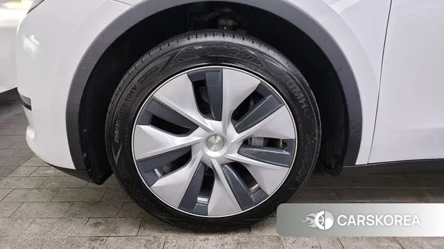Tesla Model Y id 3644801 из Кореи 15