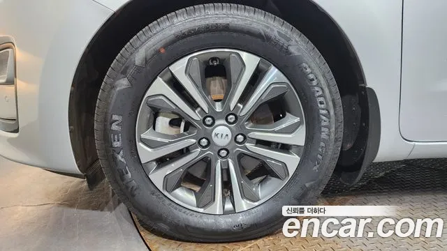 Kia The New Carnival id 2802561 из Кореи 15