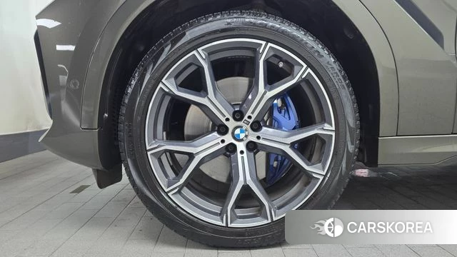 BMW X6 (G06) id 4316840 из Кореи 28