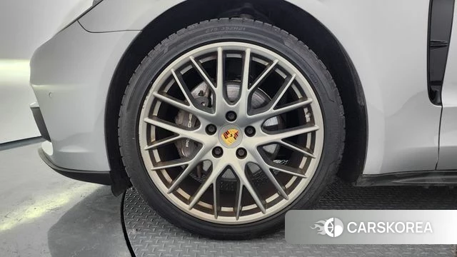 Porsche Panamera (971) id 4615557 из Кореи 29