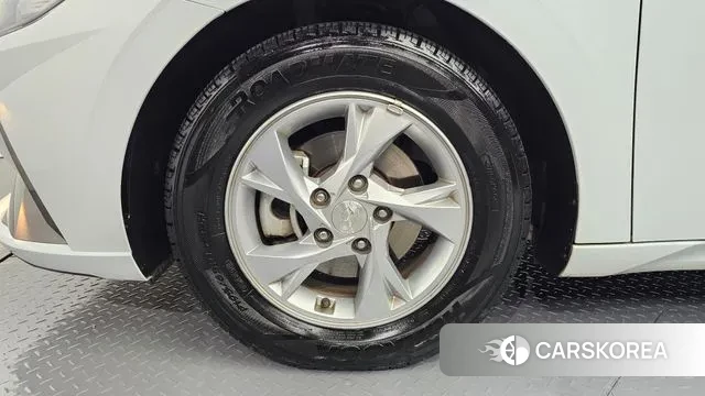 Hyundai Avante (CN7) id 3349216 из Кореи 15