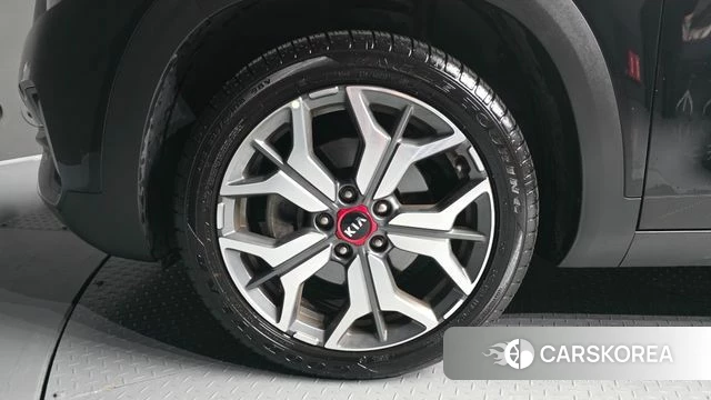 Kia Seltos id 4595056 из Кореи 15