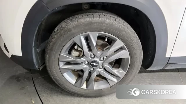 Kia Seltos id 3545917 из Кореи 15