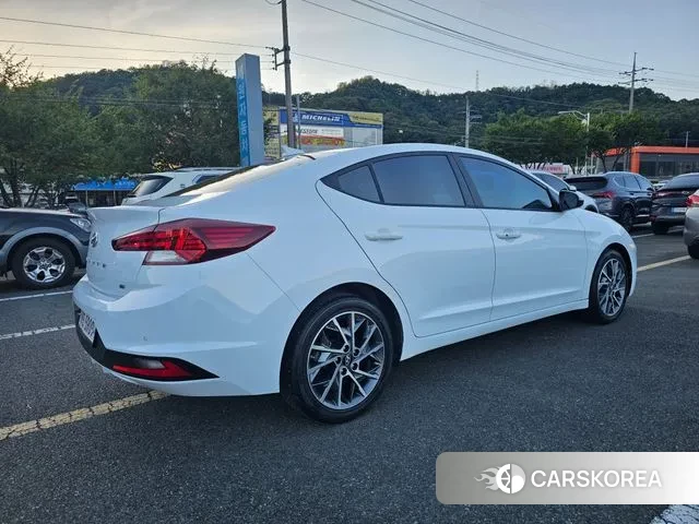 Hyundai The New Avante AD id 3098248 из Кореи 15