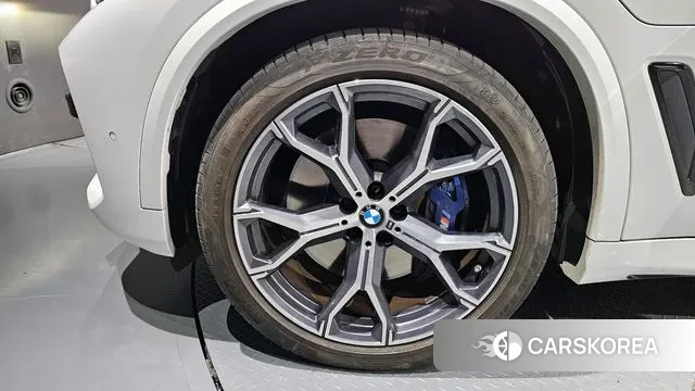 BMW X5 (G05) id 3468940 из Кореи 15