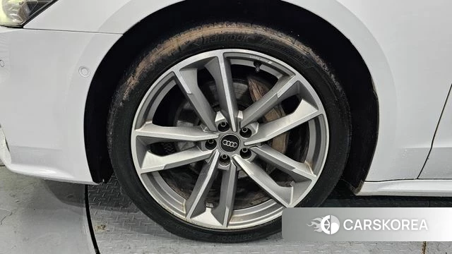 Audi A7 (4K) id 4284133 из Кореи 15
