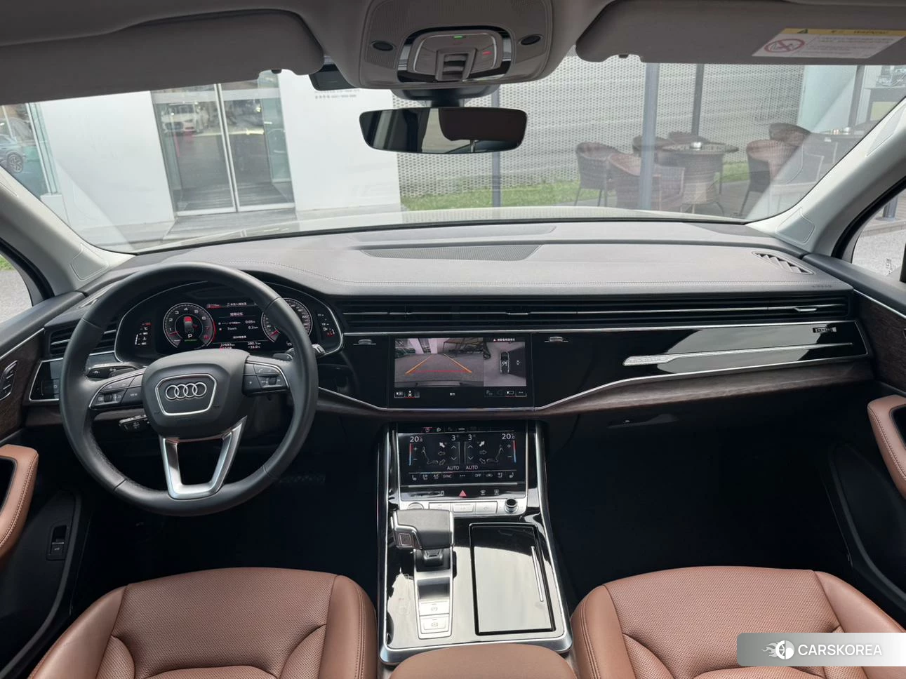 Audi Q7 2022 Черный из Китая, фото 5
