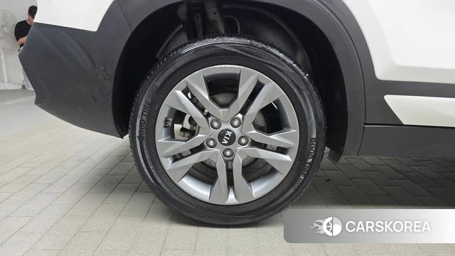 Kia Seltos id 4495610 из Кореи 26