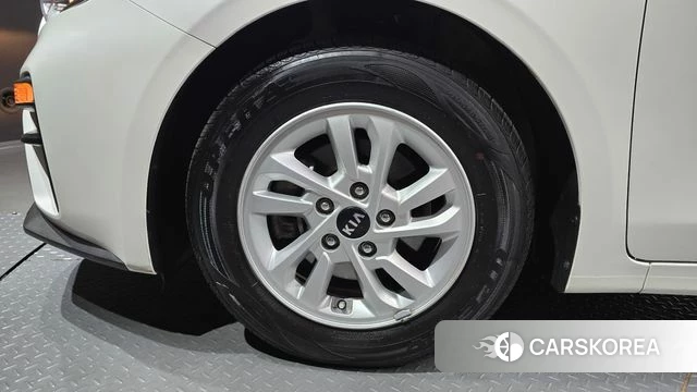 Kia Come New K3 id 4637731 из Кореи 25