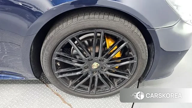 Porsche Panamera (971) id 3014083 из Кореи 15