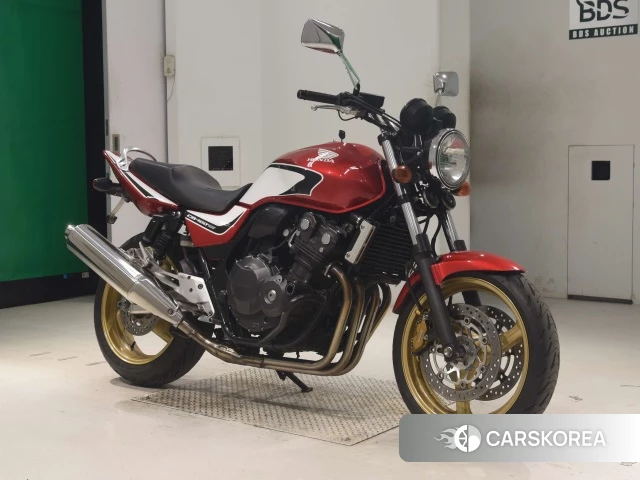 Проданный Honda CB400SF 2012 из Японии, фото 3