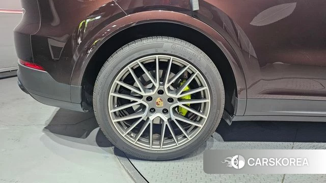 Porsche Cayenne (PO536) id 4591525 из Кореи 29
