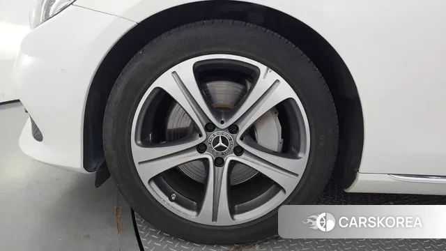 Mercedes-Benz E-Class W213 id 3193348 из Кореи 15