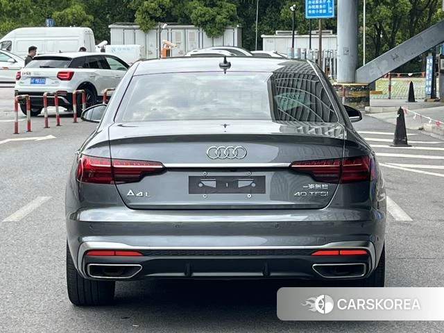 Audi A4L id 4240331 из Китая 12