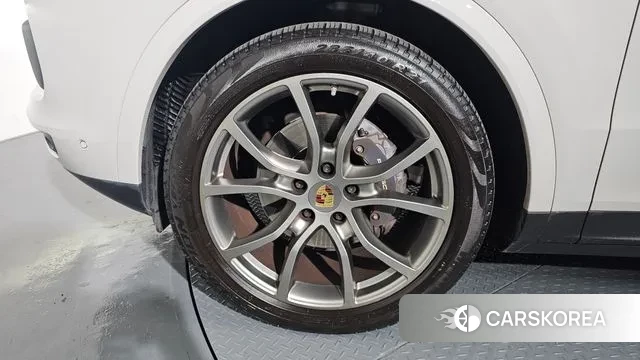 Porsche Cayenne (PO536) id 3432682 из Кореи 15