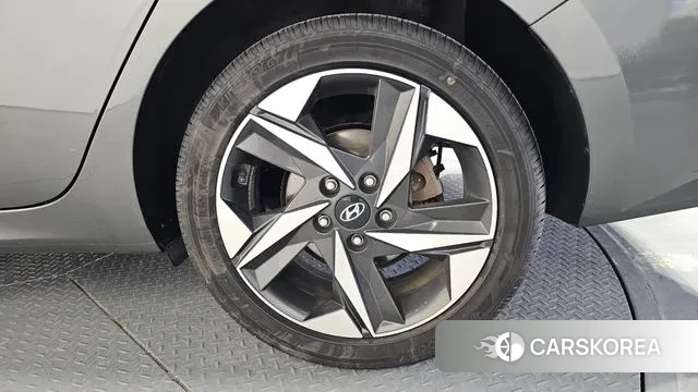 Hyundai Avante (CN7) id 3492899 из Кореи 15